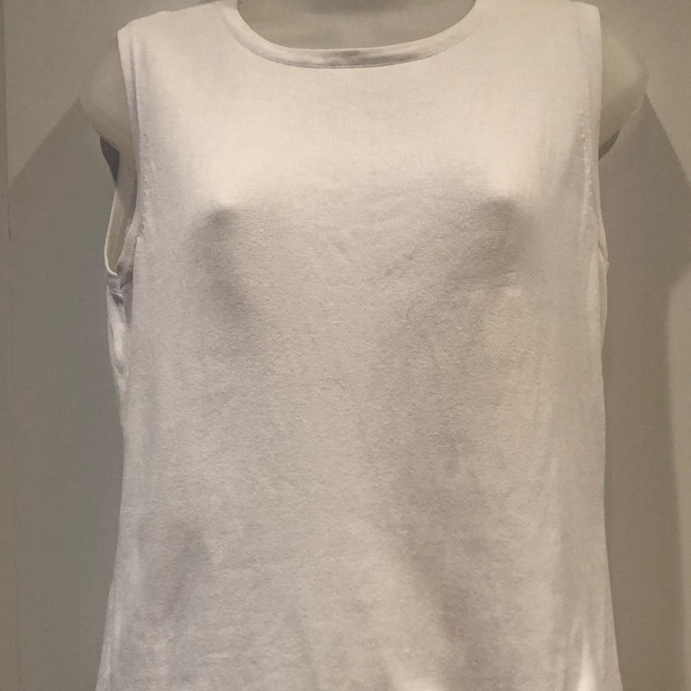 2-pc White Sweater Set Size Small - Picture 2 of 8